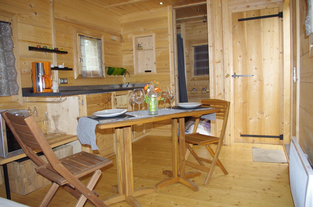 Camping Les Portes Du Beaujolais Анс Экстерьер фото